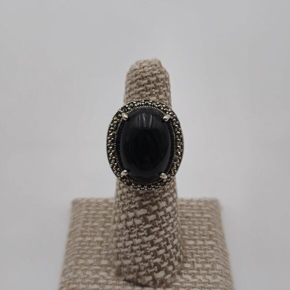 Jewelry - Size 6 Sterling Silver Worn Onyx And Marcasite Ring A1785